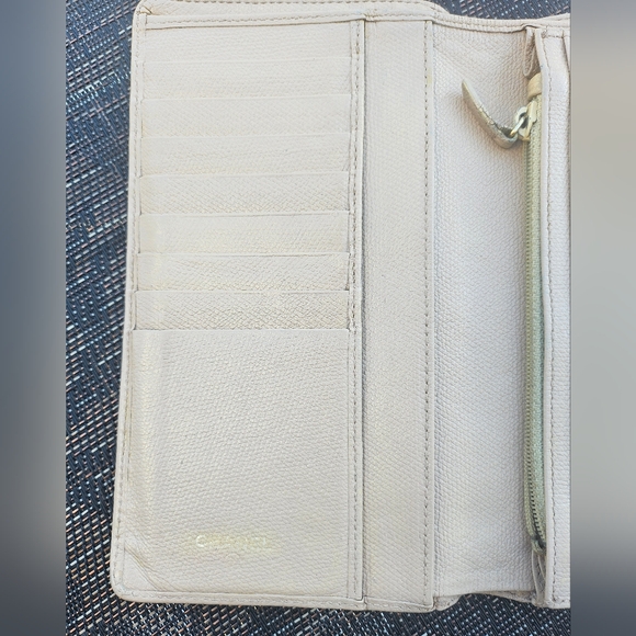 GUC Chanel Long Wallet Nude - Picture 8 of 17